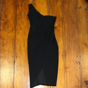 Elegant Black One-Shoulder Cocktail Dress